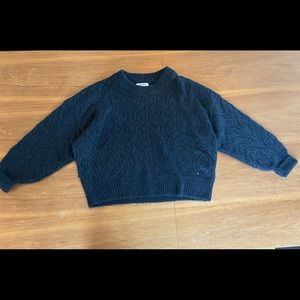 Old navy sweater